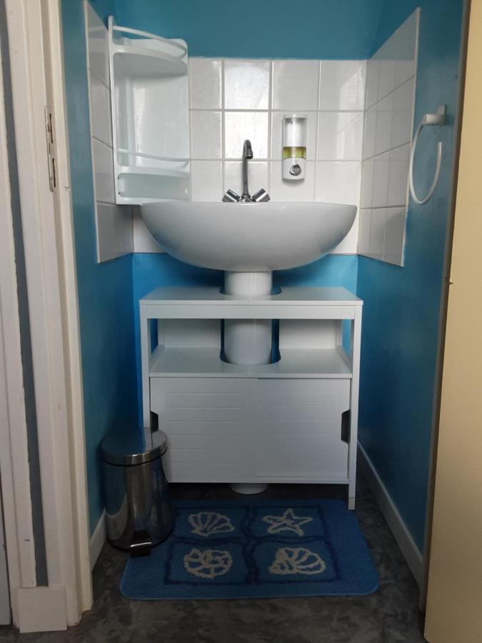 chambres d'hôtes les mésanges avec salle d'eau privative Kersaint-Plabennec Exterior foto